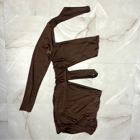 Superdown Minka Cut Out Mini Dress Brown Size Medium - Picture 2 of 4